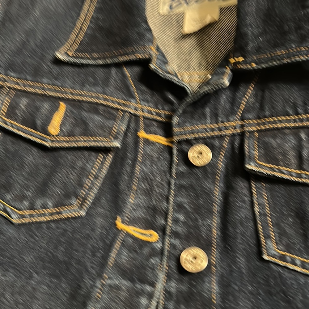 Missy size. M Jean jacket - Picture 7 of 8